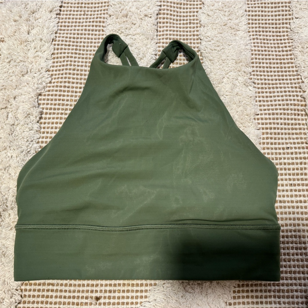 Lululemon sports bra
